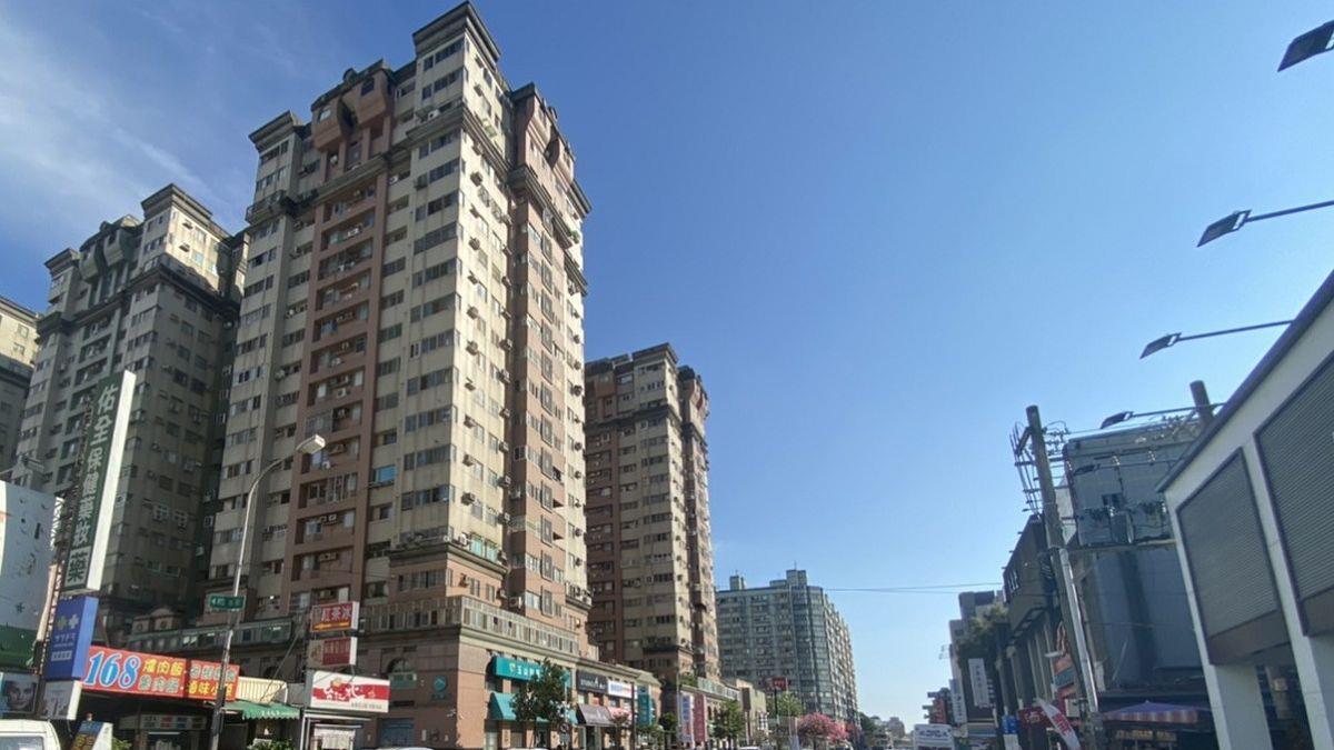8大科技廠砸逾130億狂掃台中3萬坪土地 大立光豪買7廠房